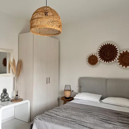 Apartment Fays Luxury By The Sea